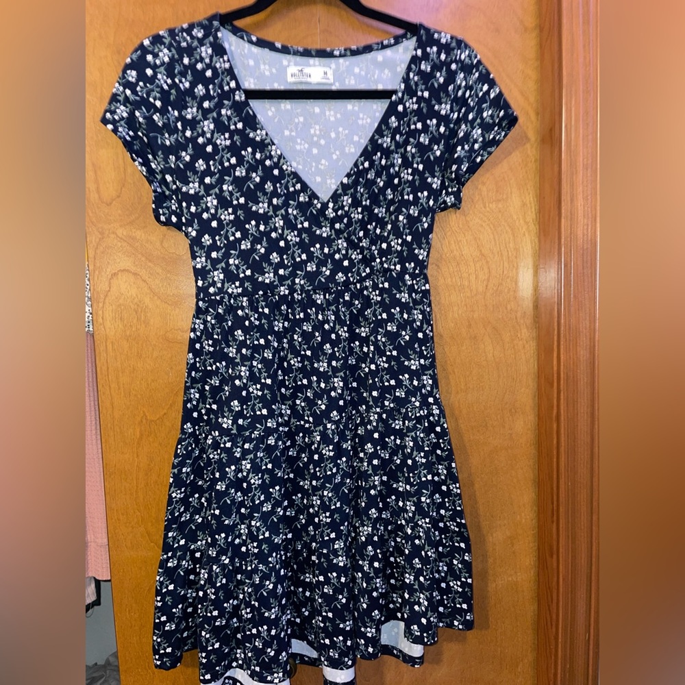 Brand:Hollister, Size:Small-Large, Color: Navy Blue with Floral Print